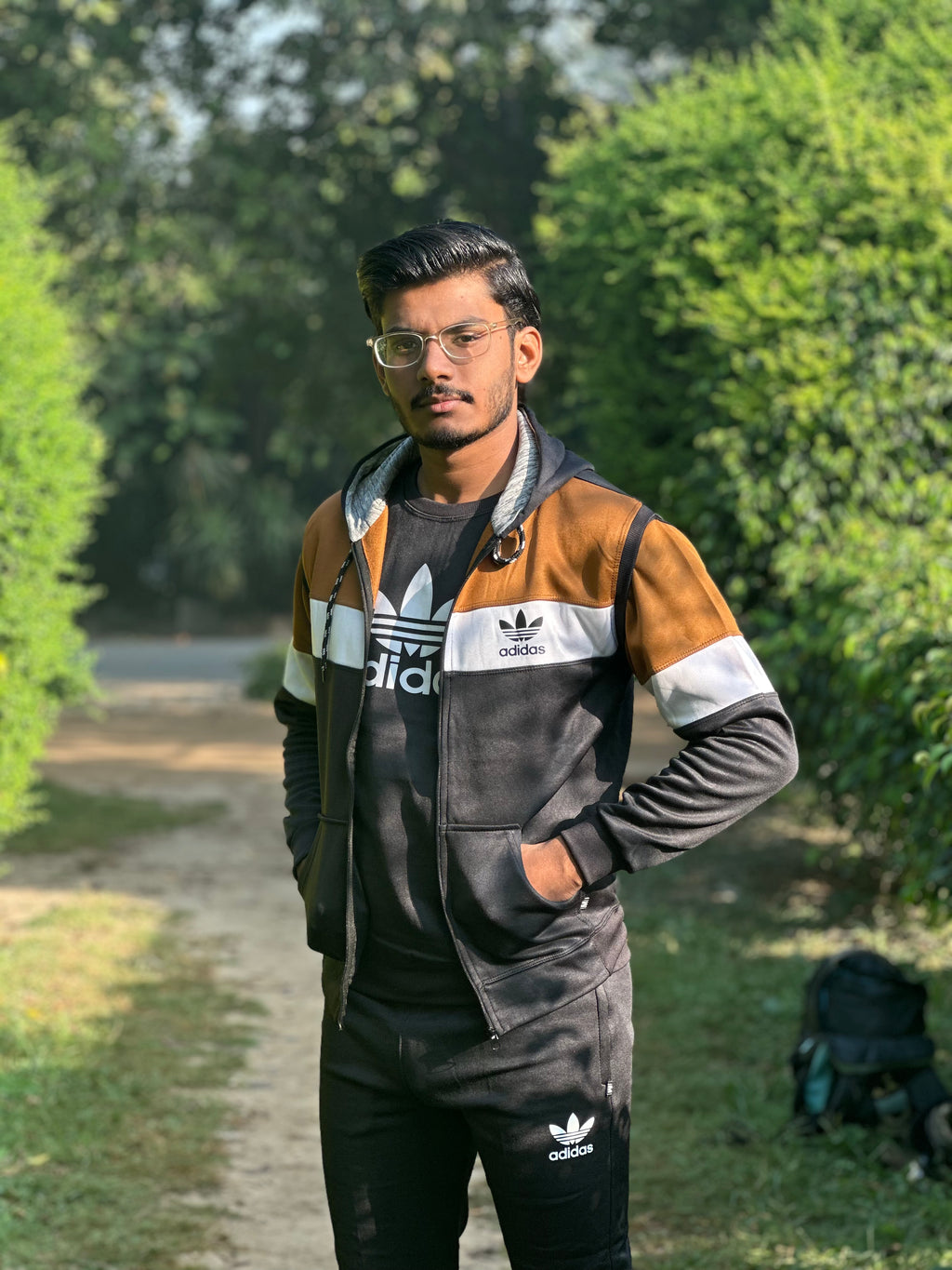 WarmEdge Sportswear — stay ahead, stay warm